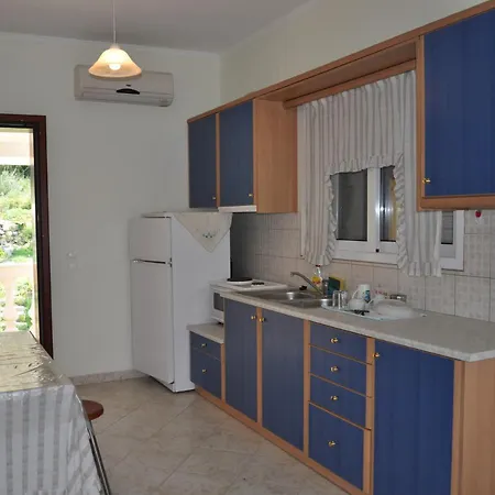 Apartamento Beachfront House Tolis - *