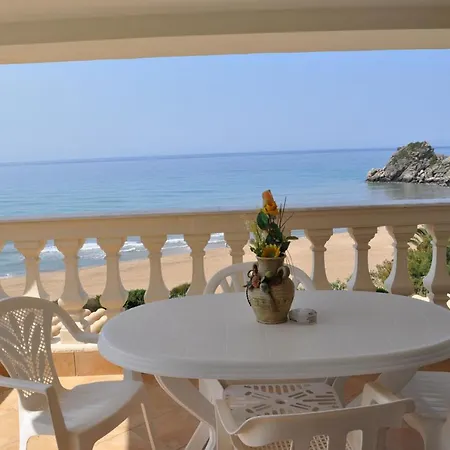 Beachfront House Tolis - Apartamento *