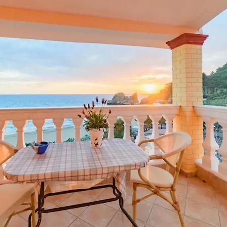 Beachfront House Tolis - Apartamento Pelekas